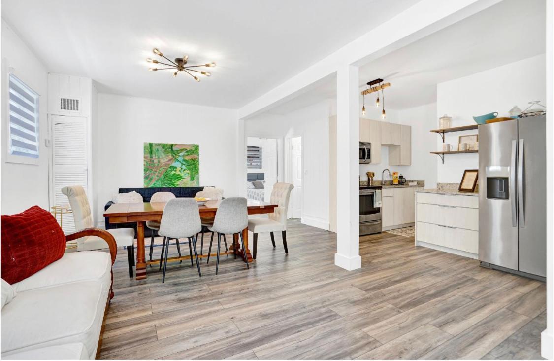 Casa Wellness Lägenhet Tamiami Exteriör bild