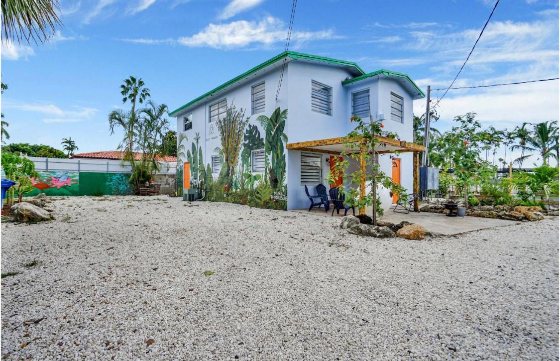 Casa Wellness Lägenhet Tamiami Exteriör bild